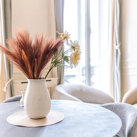 Luxurious Loft Near Opéra Parigi